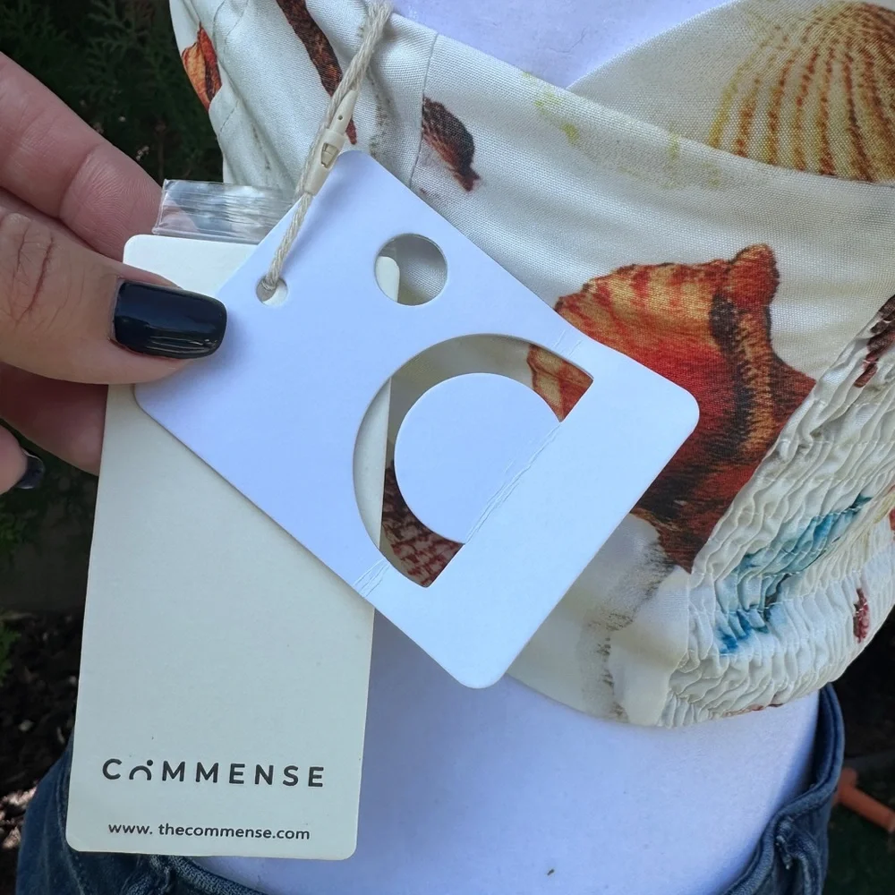 NWT Women’s Commense Multicolor Seashell Print Crop Top size XS - Picture 5 of 5